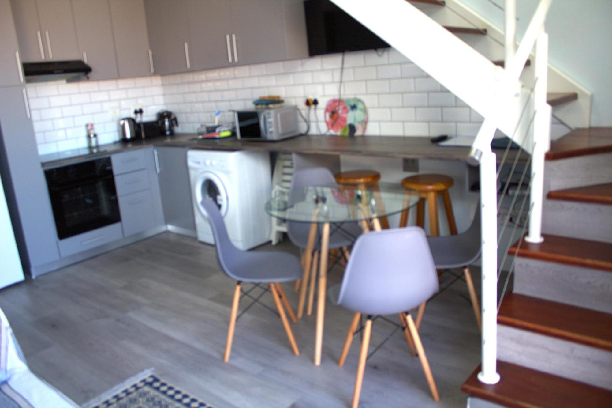 South Peninsula Beach Apartment เคปทาวน์ ภายนอก รูปภาพ